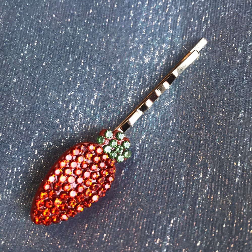 6/$15 Rhinestone Carrot Gold Tone Bobby Pin Hair Clip